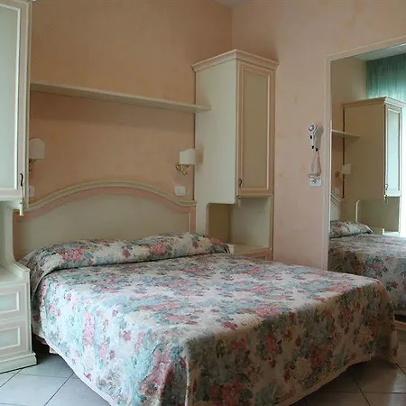 Hotell Hotel Fernanda Cesenatico