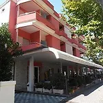 Fernanda Hotel 3*