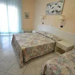 Fernanda 3*