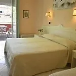 Fernanda 3*